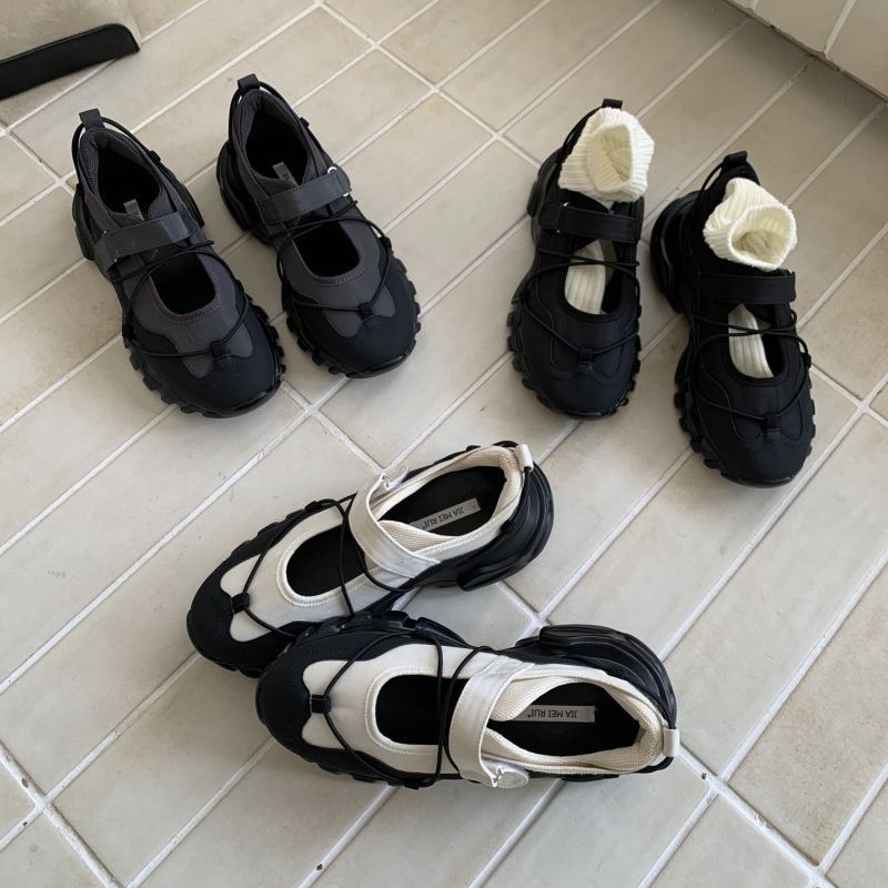 Scarpe Mary Jane sportive con  - Sneaker Care recensione e prezzo