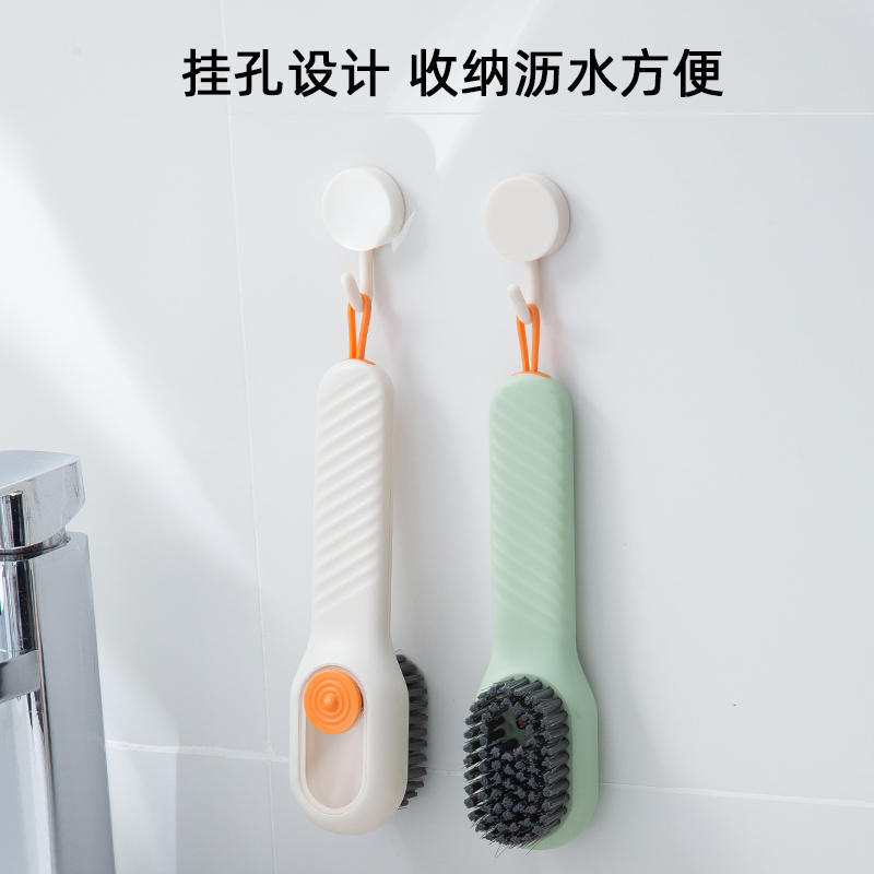 Spazzola per scarpe con erogat - Sneaker Care Laundry recensione e prezzo